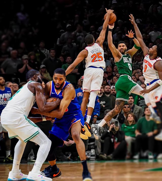 半岛体育-塔图姆：我为0比2负全责 我们要相信自己的三分球