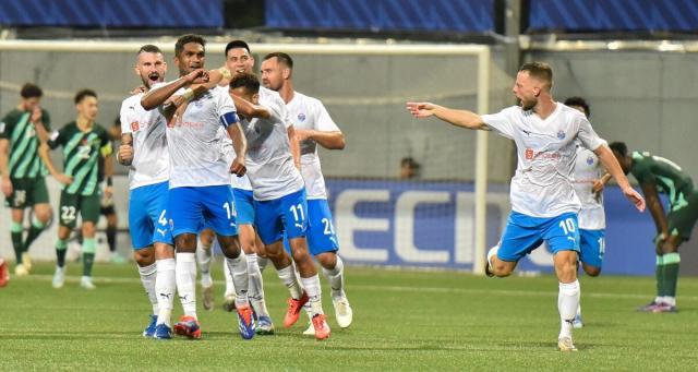 半岛体育-【亚冠】客场0比2不敌狮城水手 浙江队遭遇开门黑