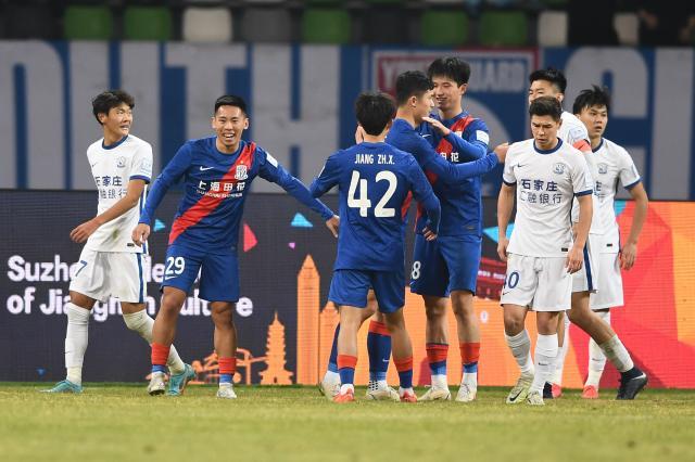 半岛体育-【足协杯】根宝门徒独造4球 青年军为申花带来希望