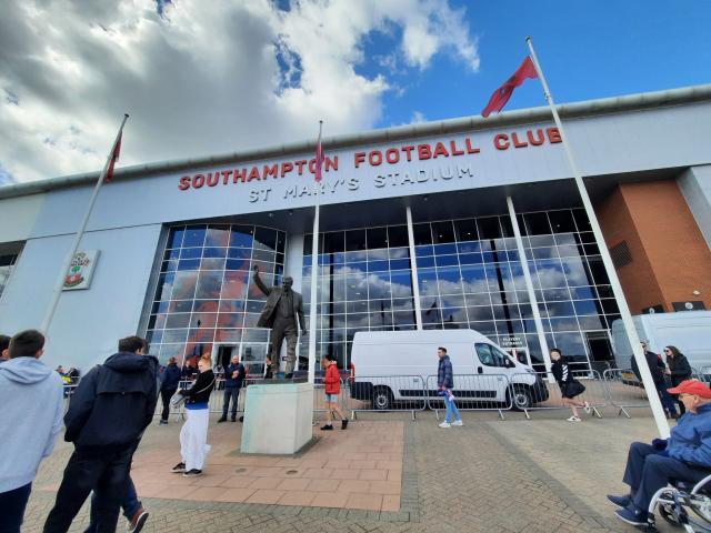 半岛体育-【英超】韦尔纳2球+3中框 切尔西6比0大胜南安普敦