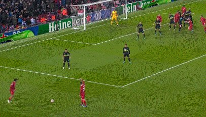 半岛体育-【欧冠】劳塔罗破门374染红 利物浦3中框小负仍晋级