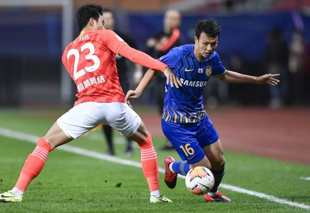 半岛体育官网-揭秘高天意加盟国安内情 降薪续约后的“降薪”转会